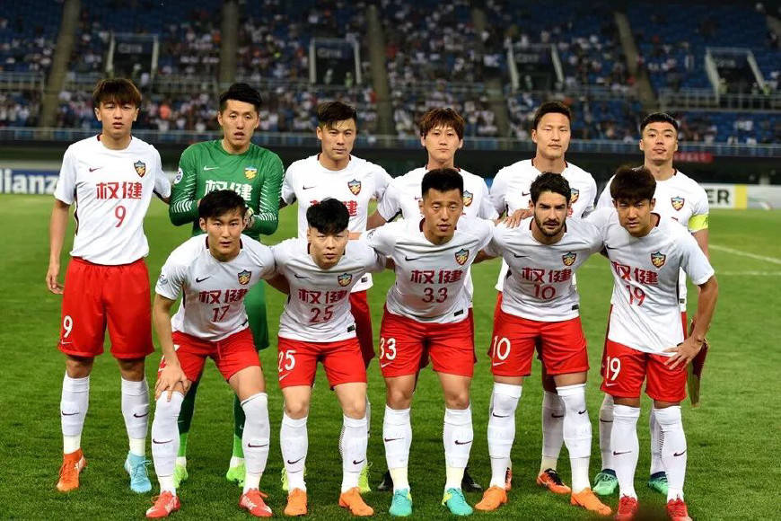 开云-包含葡萄牙体育内部会议纪要流出——今晚回应争议,亚冠使命明确,阵容厚度经受考验的词条